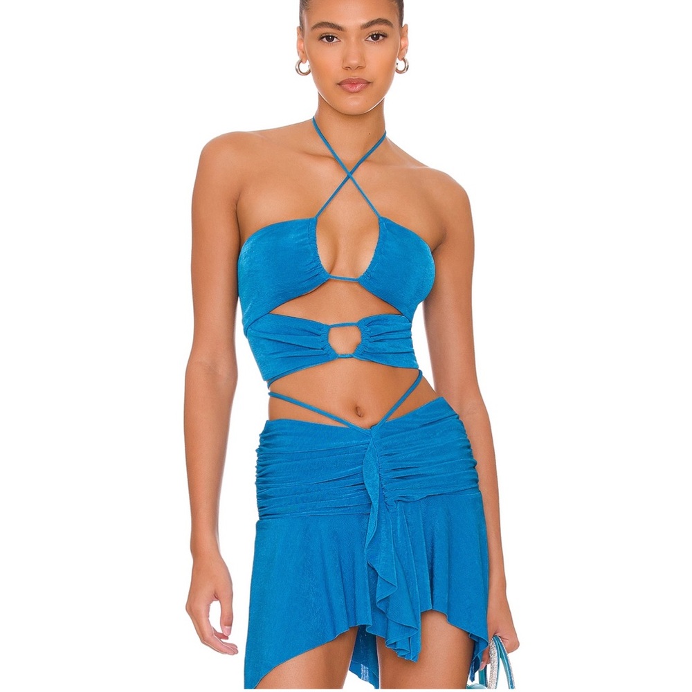 h:ours Blue Ruched Set - Picture 2 of 8